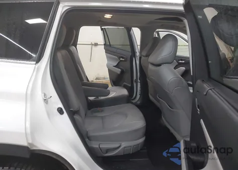 2022 Toyota Highlander Xle from USA, damaged, VIN 5TDGZRBH1NS232817